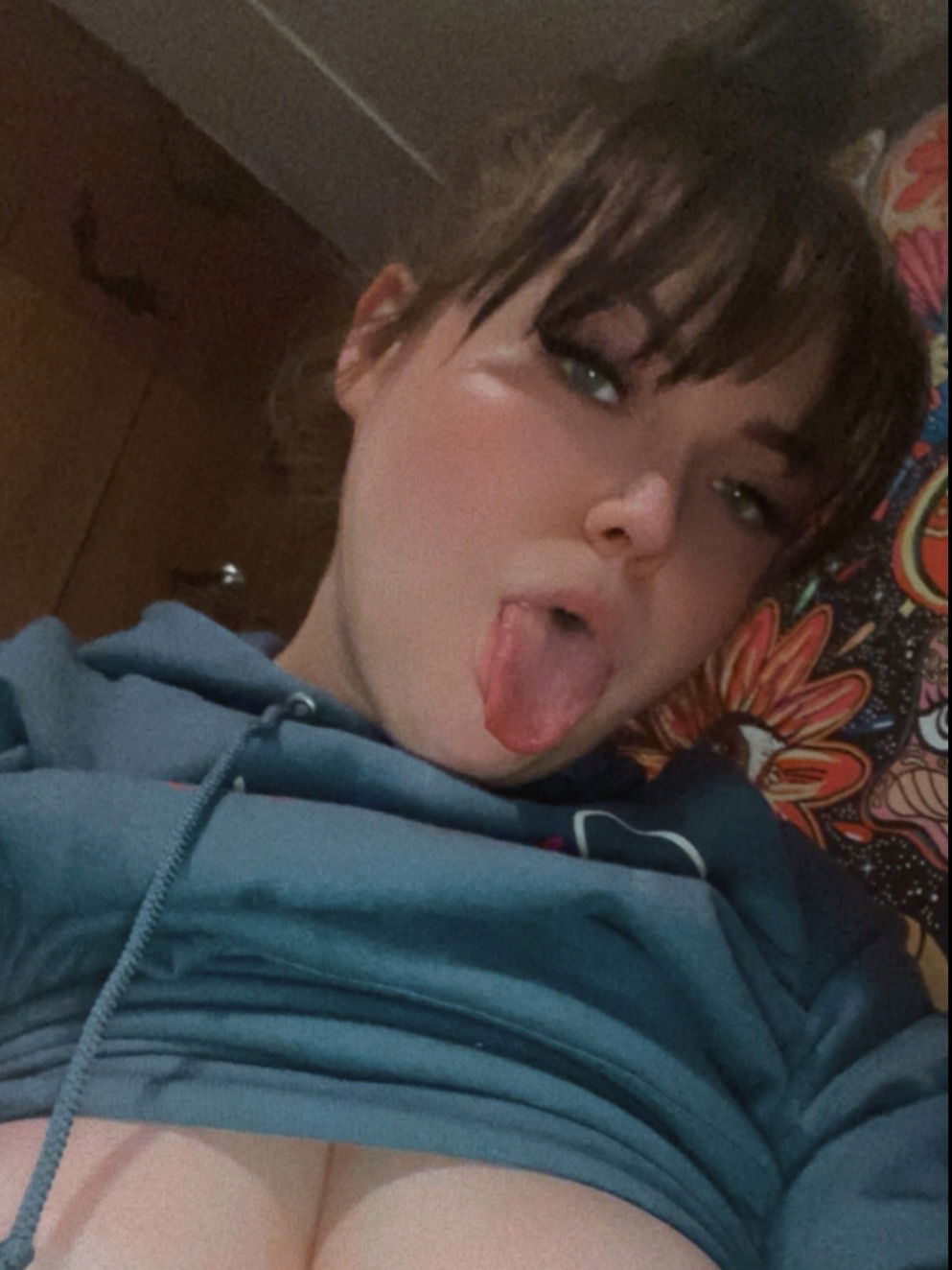 MommyBigTits🆓🍒😱's avatar