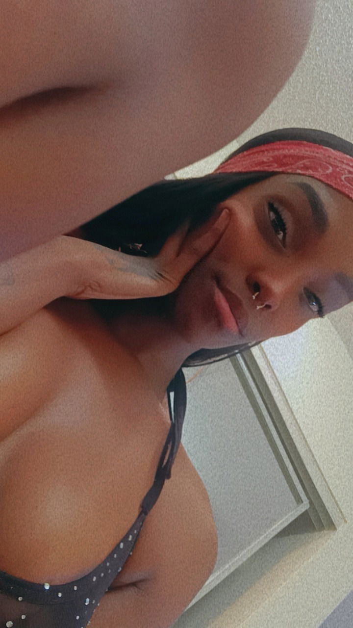Dee Babii🍑🍑's avatar