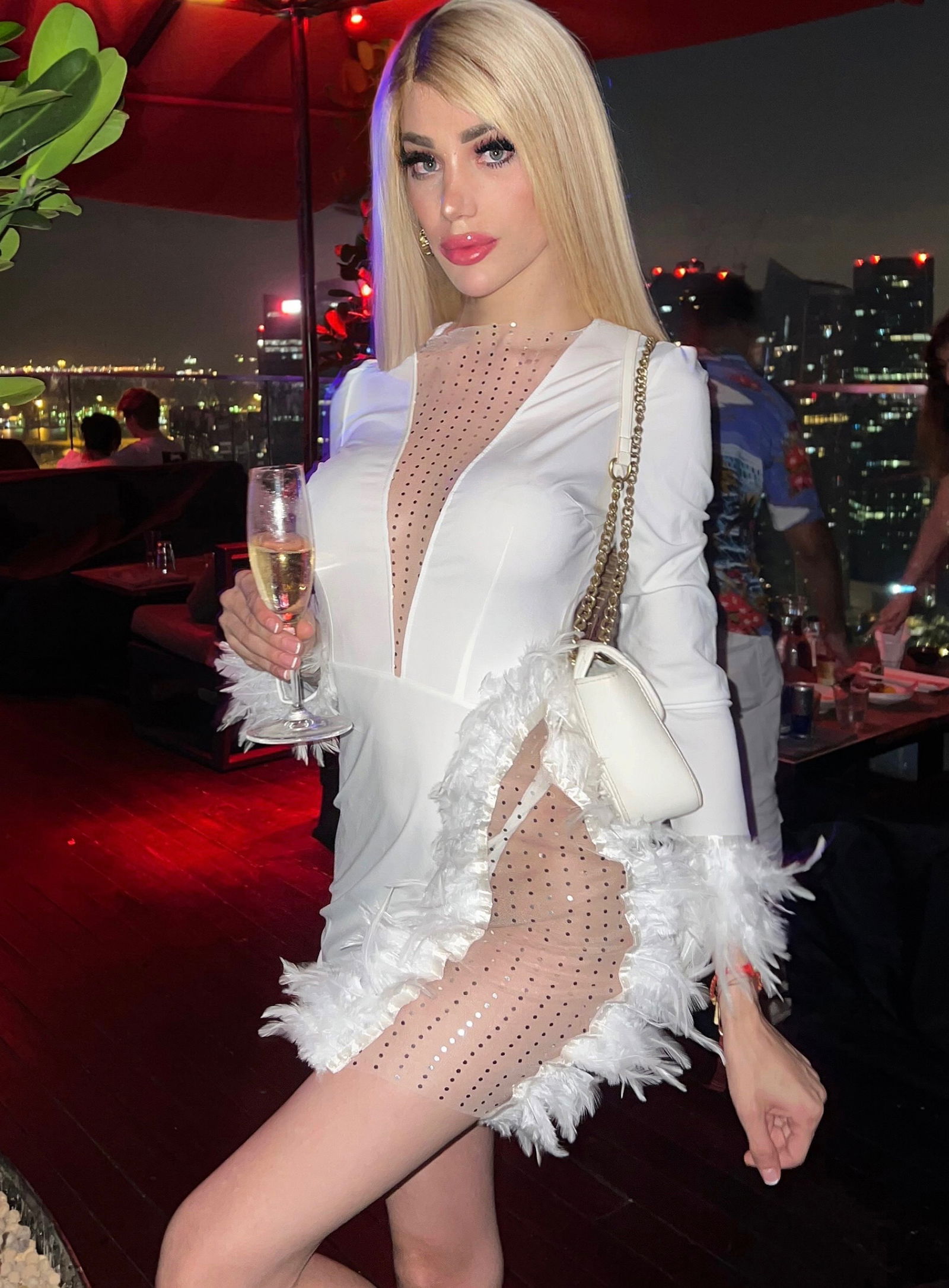 Mistress Barbie Spanish 😈's avatar