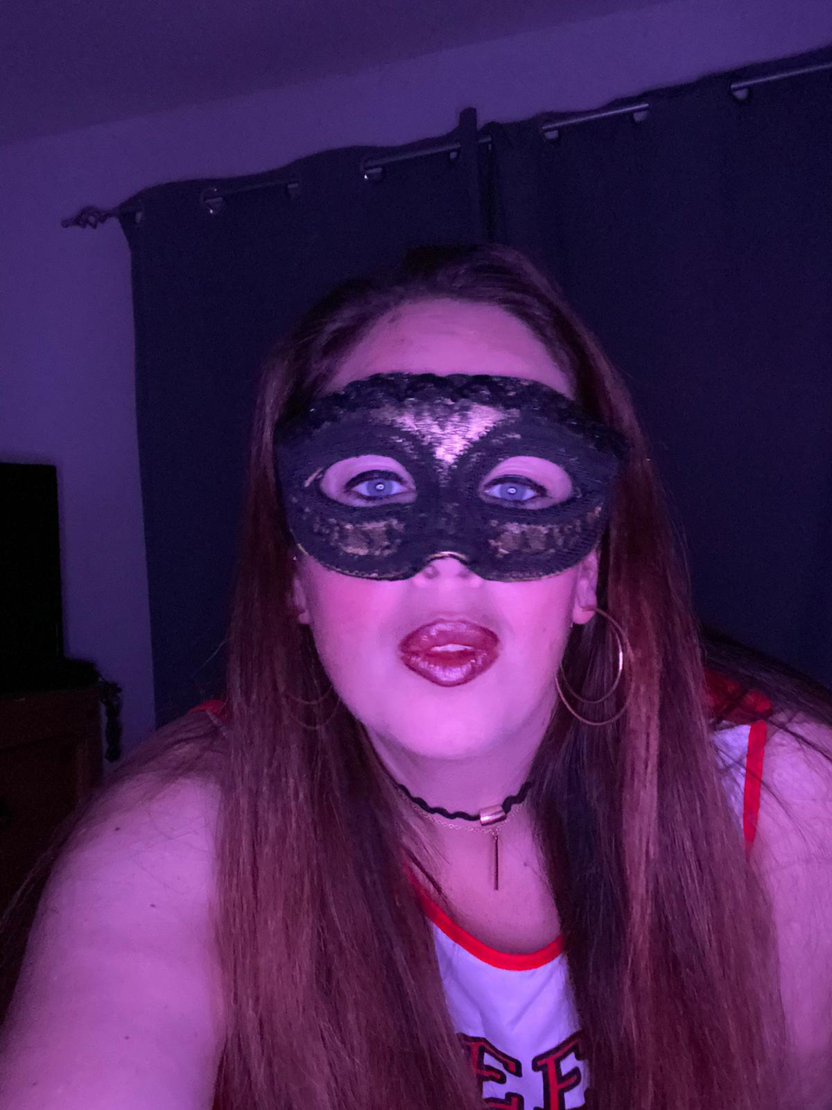 BBW-NaughtyGirl's avatar