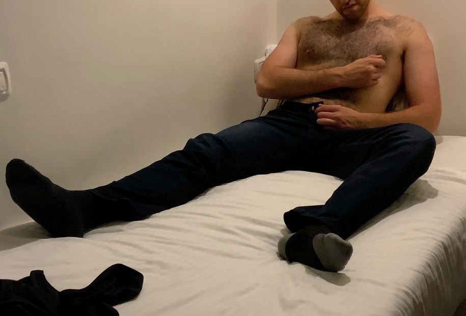 Bearly Naked Artist's avatar