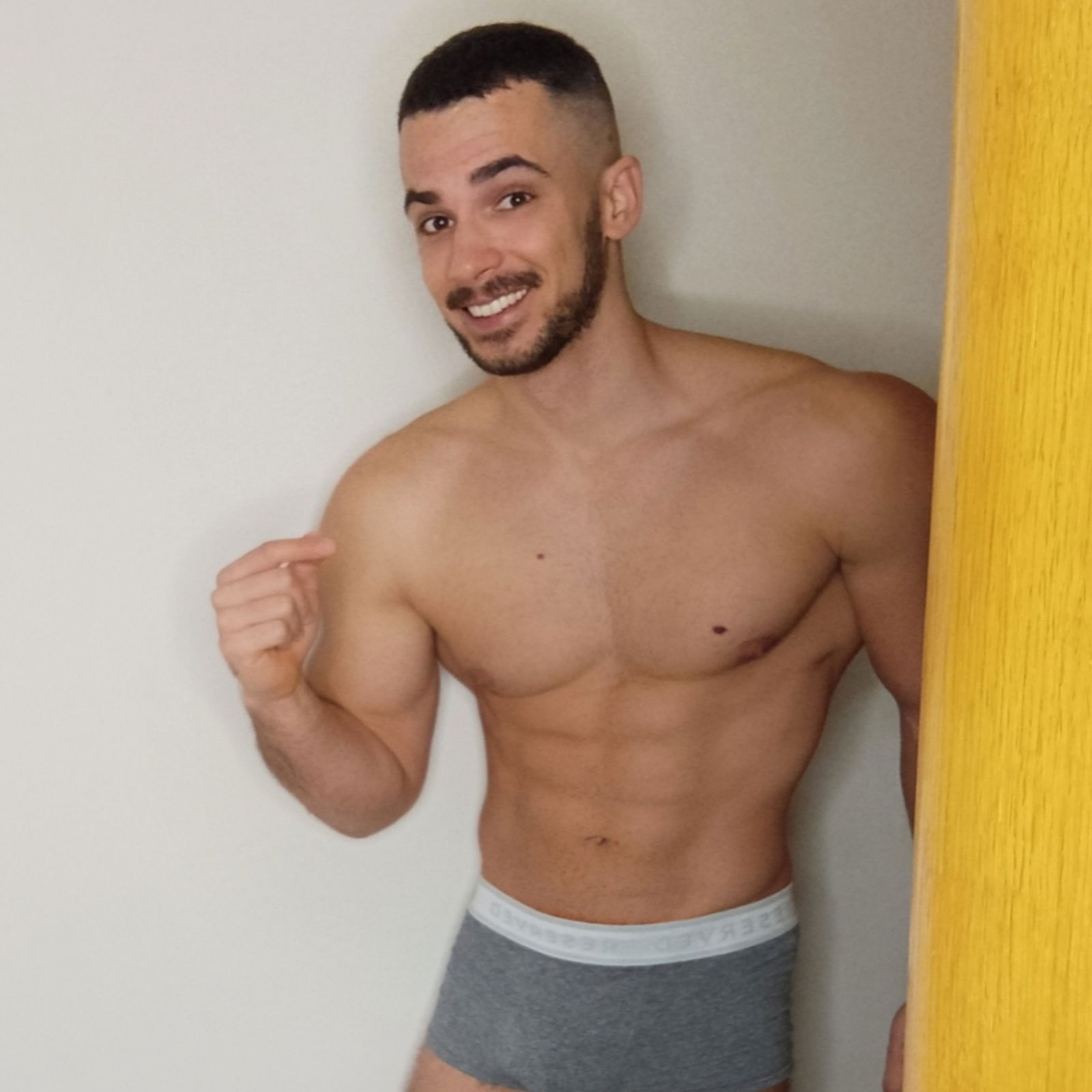 Michael Fit's avatar