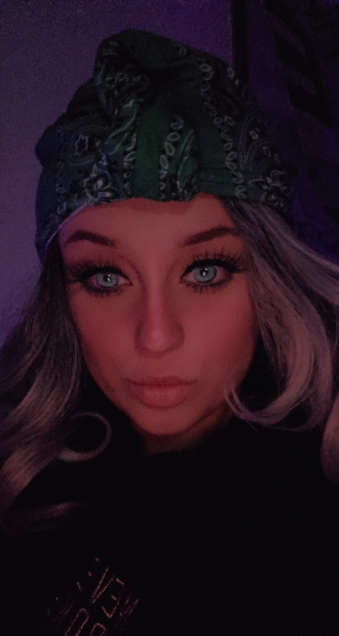 Bella Rose 🌹's avatar