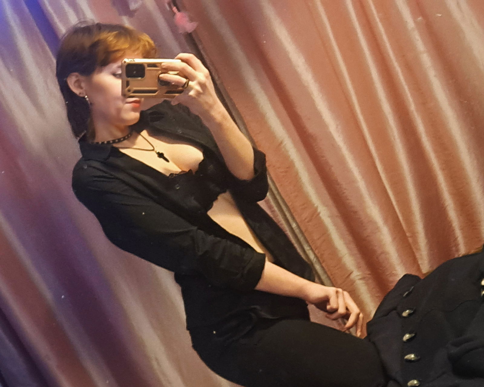Bella's avatar