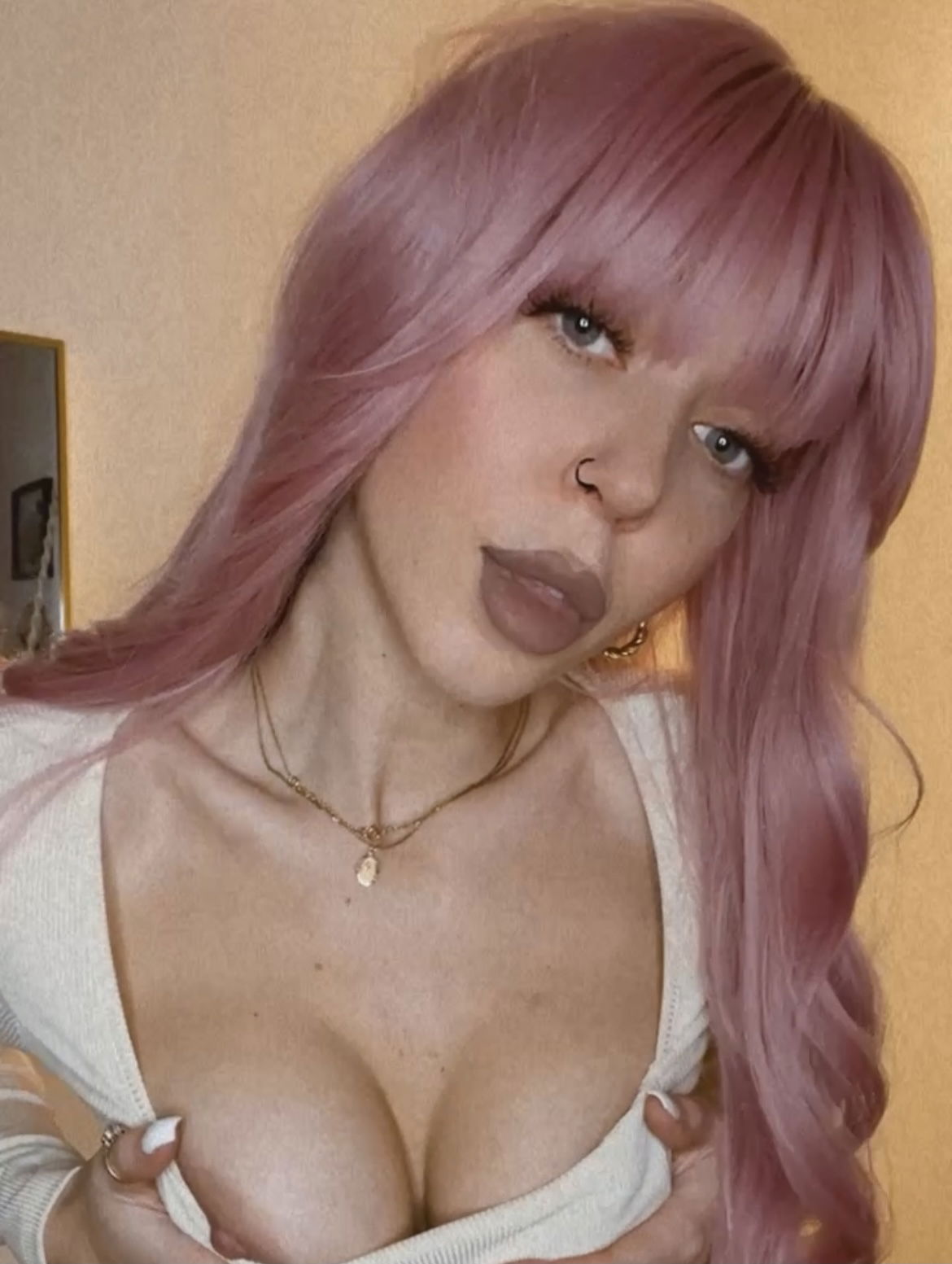 Bella Camille uncensored's avatar
