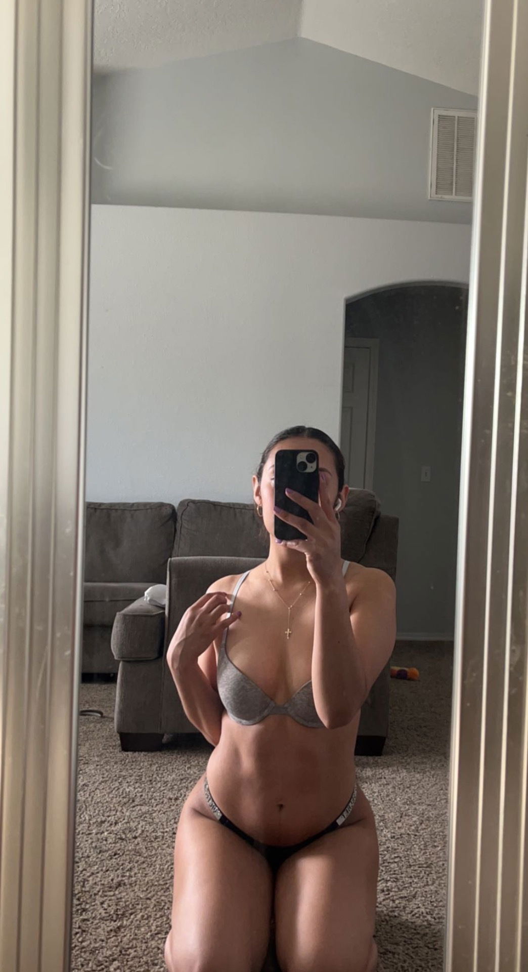 Bernadette Star's avatar