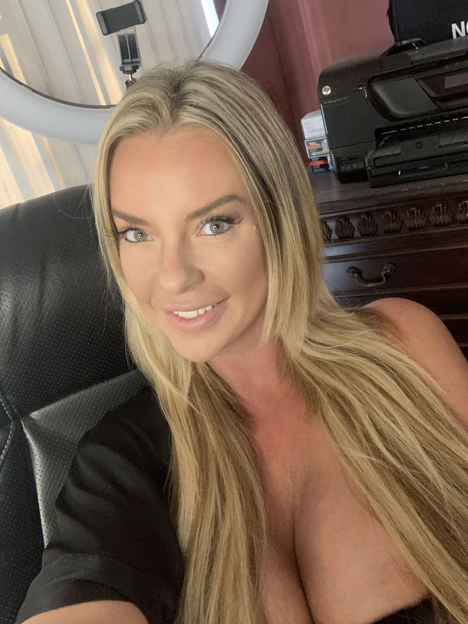Lauren's avatar