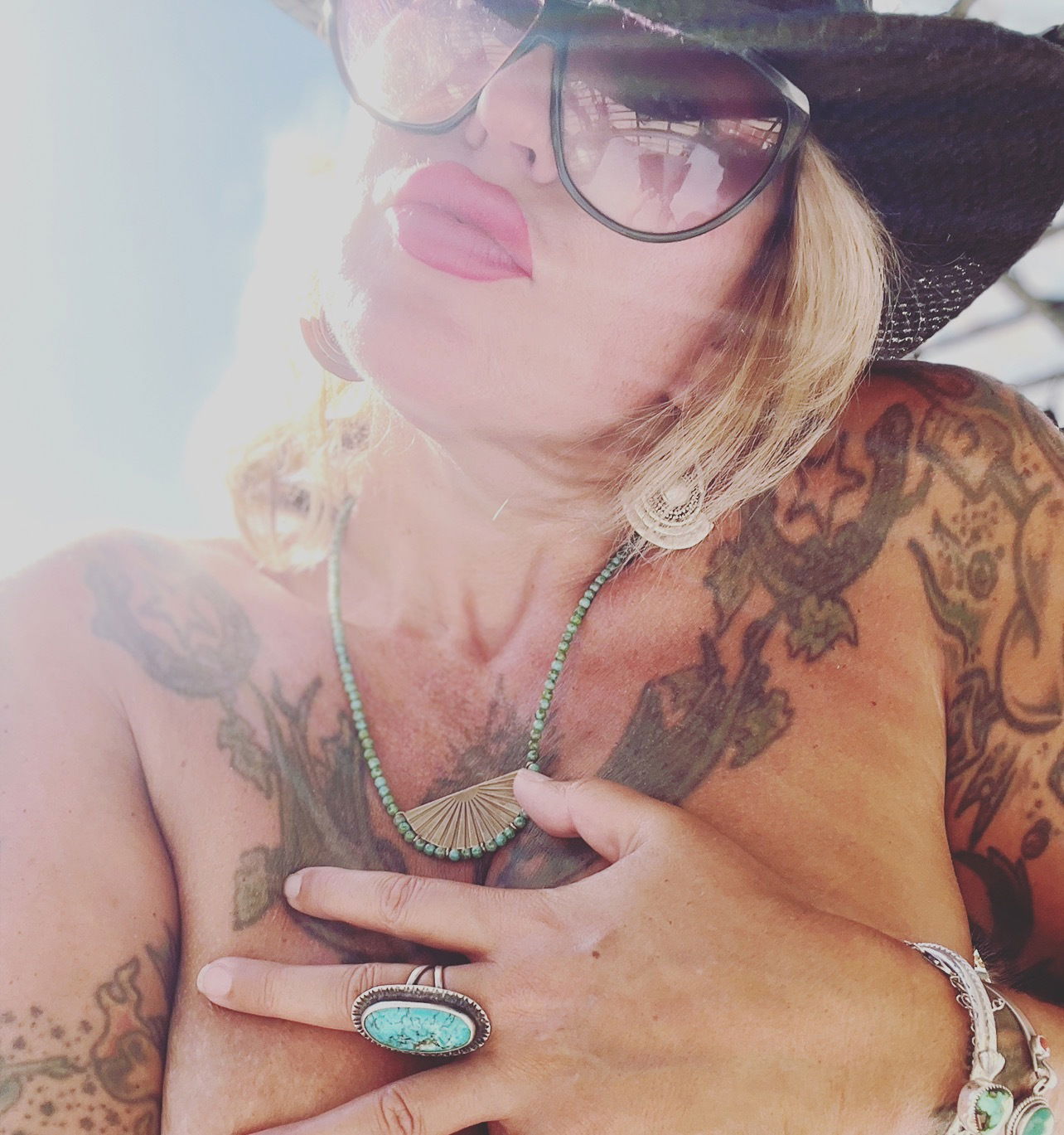 BikiniMom