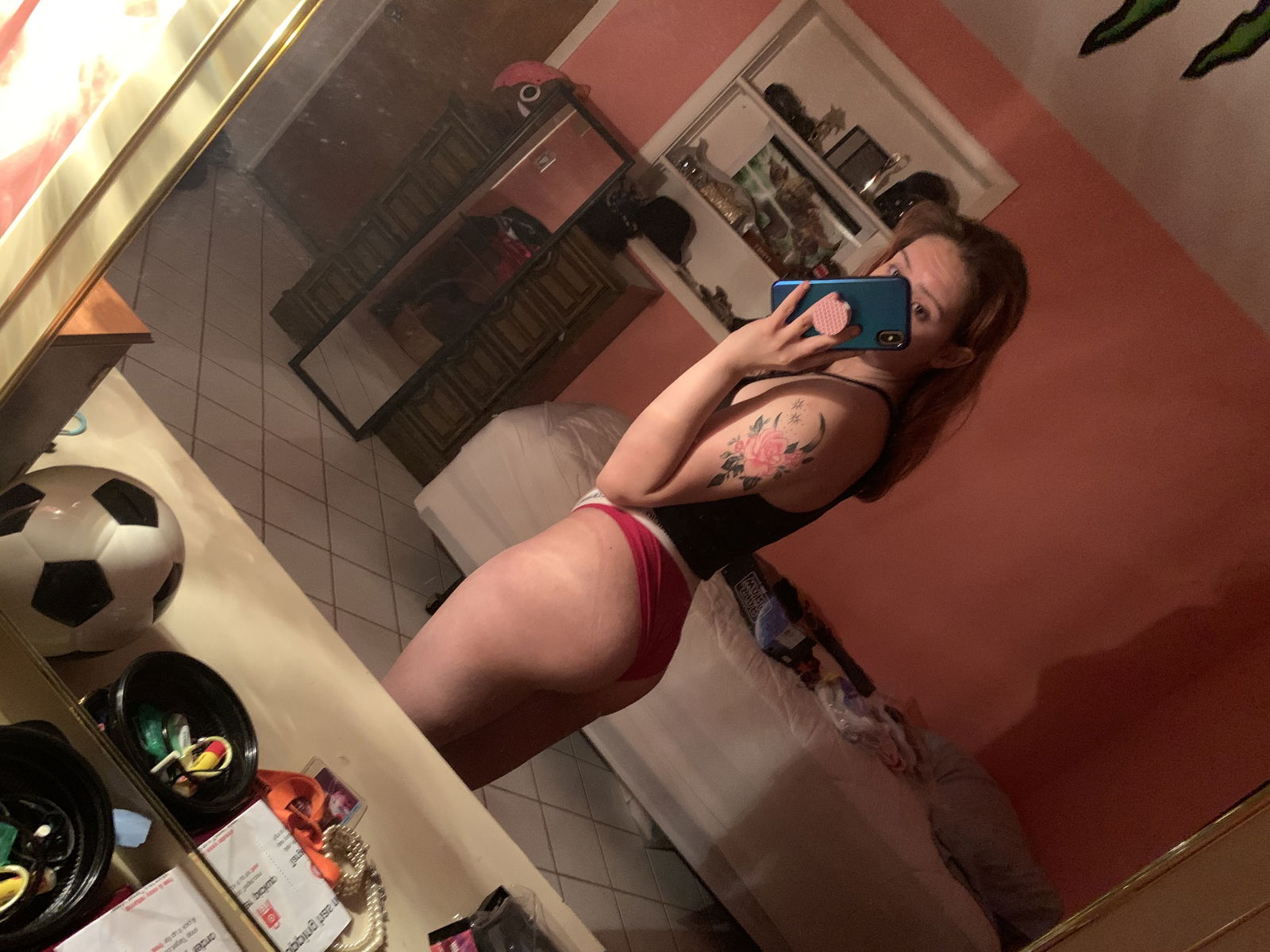 Sydney's avatar
