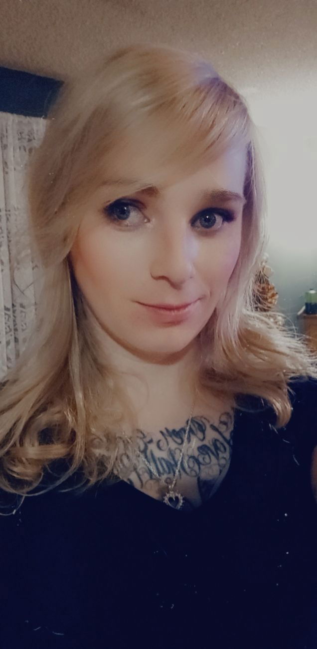 Bity Blonde's avatar