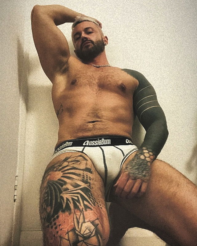 Black.arm's avatar