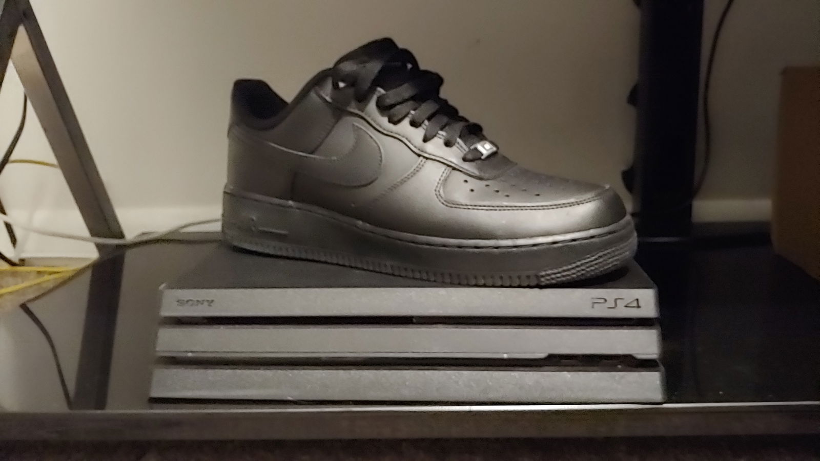 Black Airforce 1's's avatar