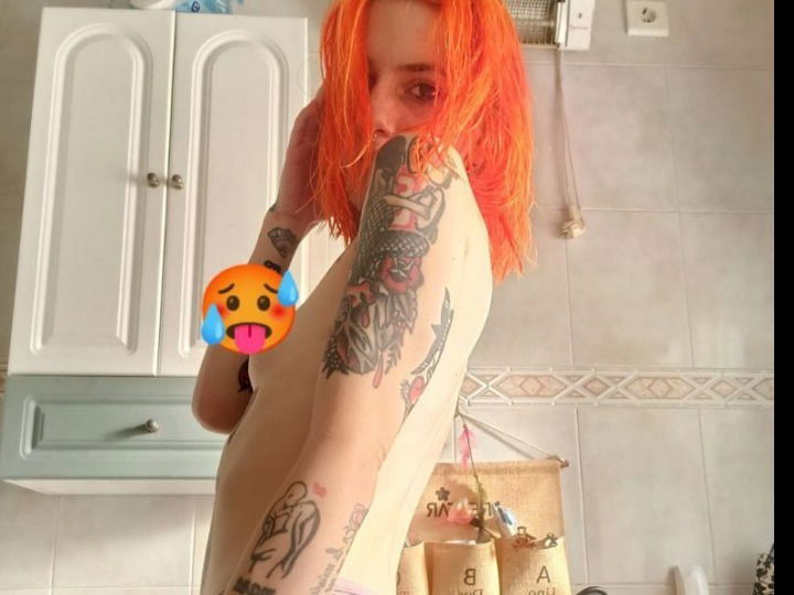 BABY HOT 24/7's avatar