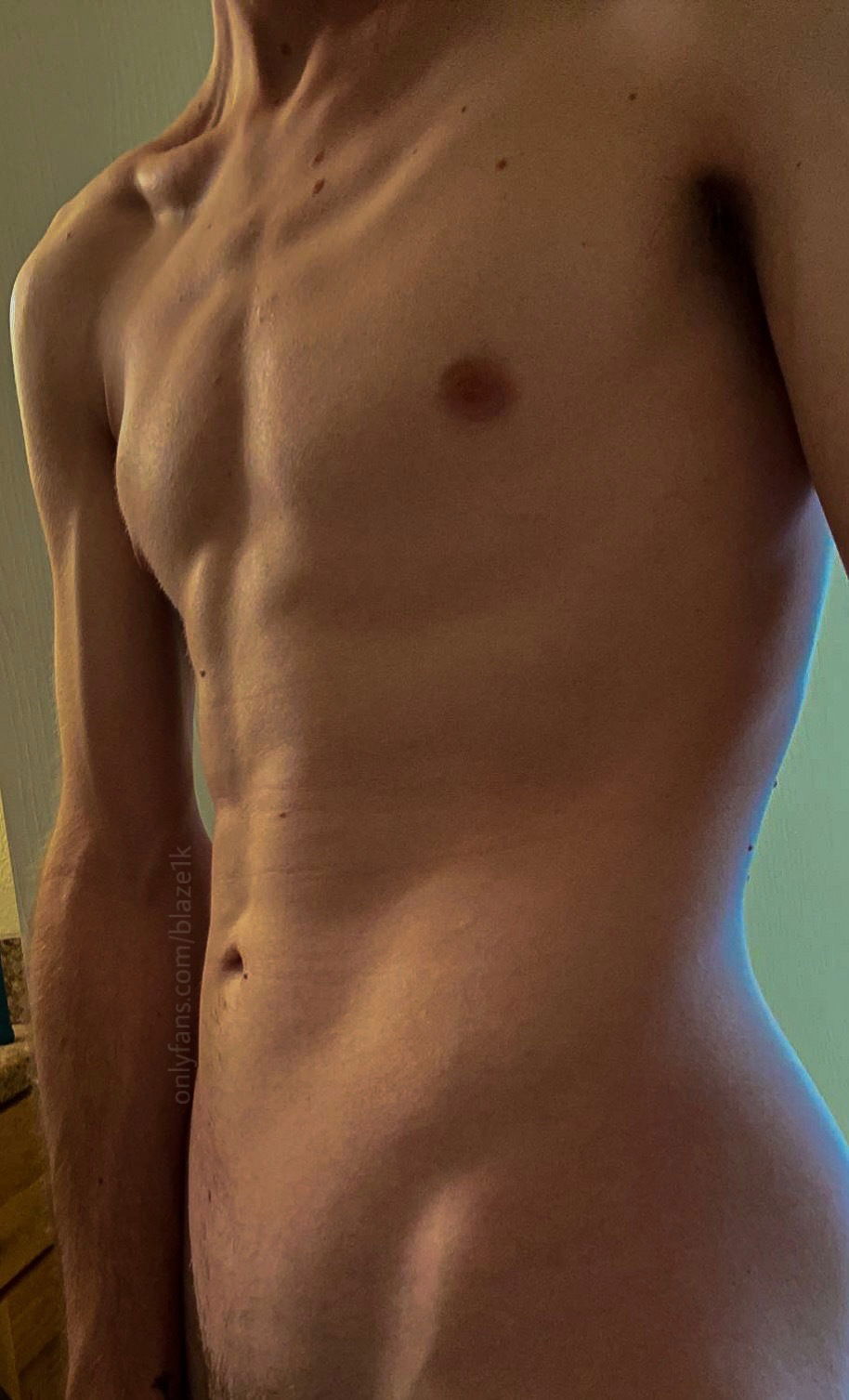 ⭒ вℓαzє1к - free ⭒'s avatar