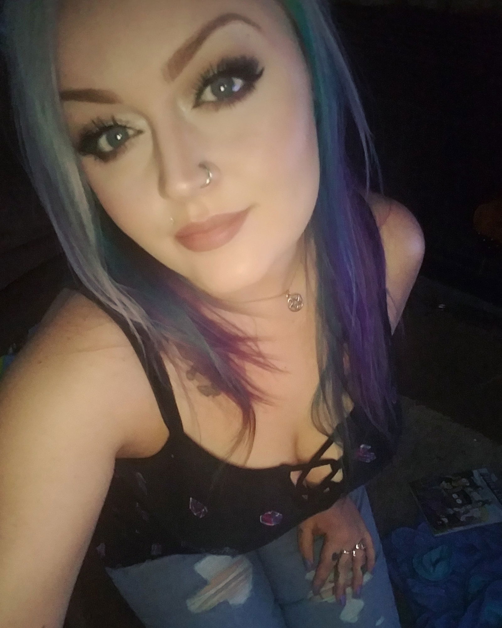 SpookyLittleSl*t🖤's avatar