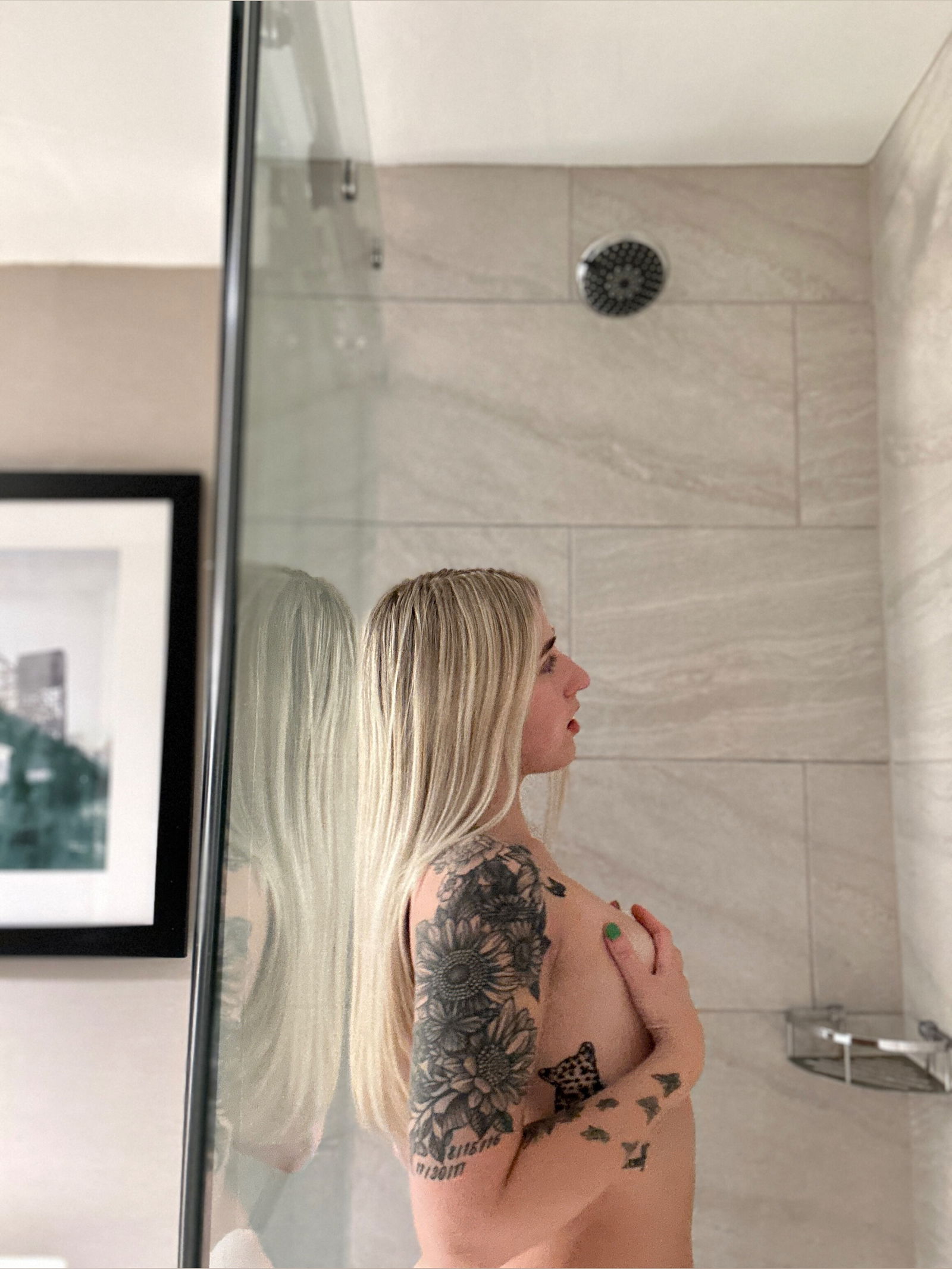 blondepleasures