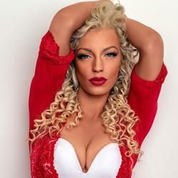 BlondieBabe's avatar