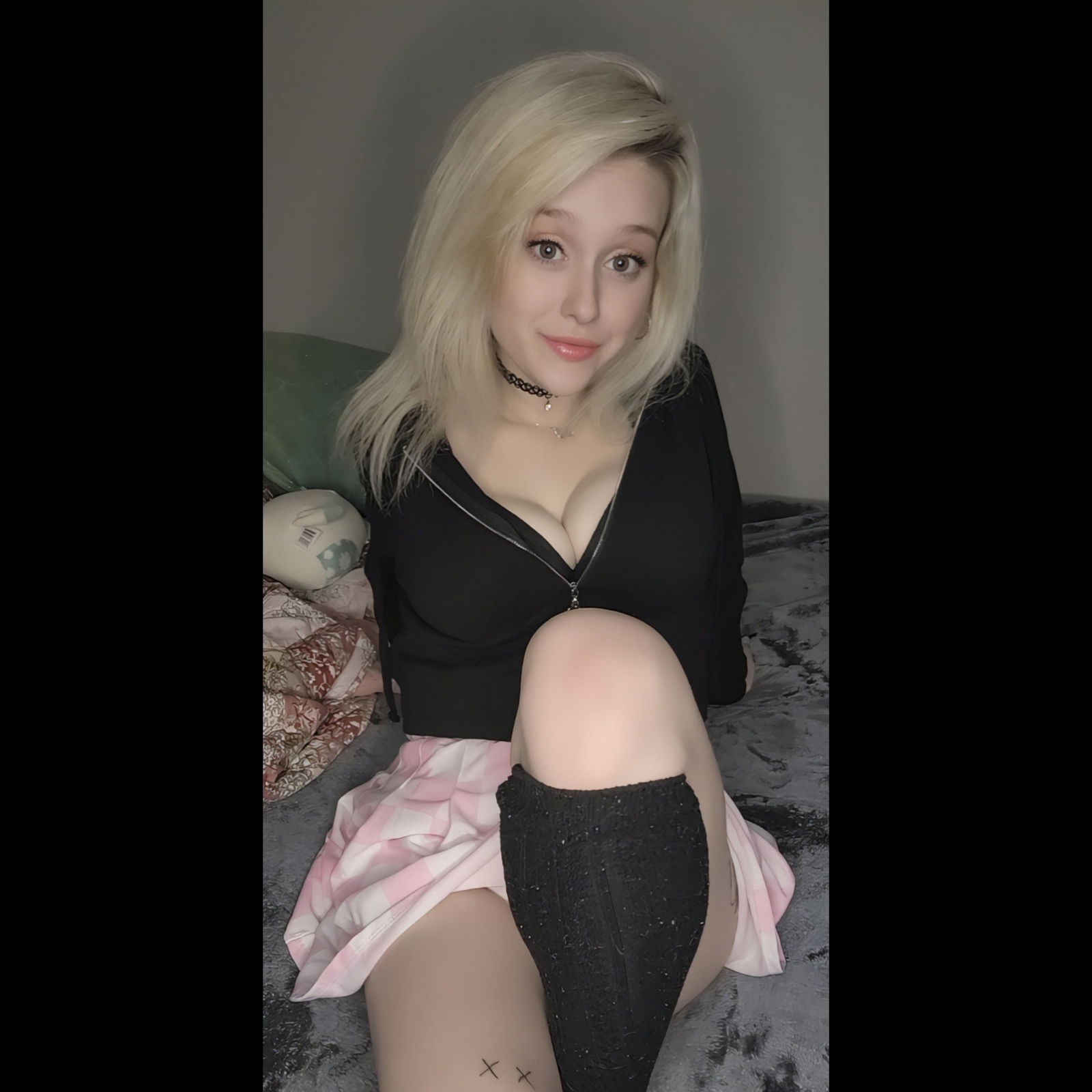 ✨Blonde_Brat✨'s avatar