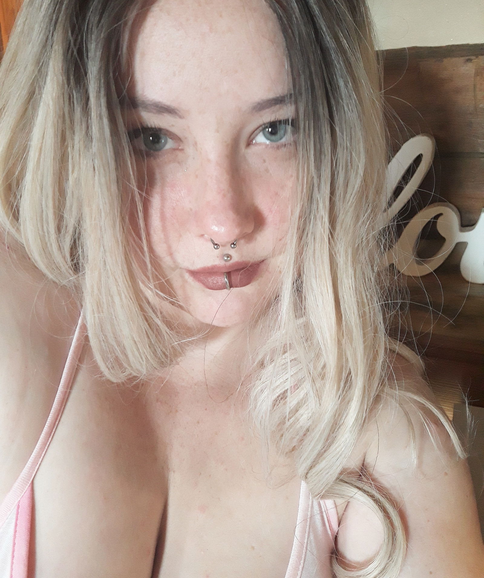 Blue Honey's avatar