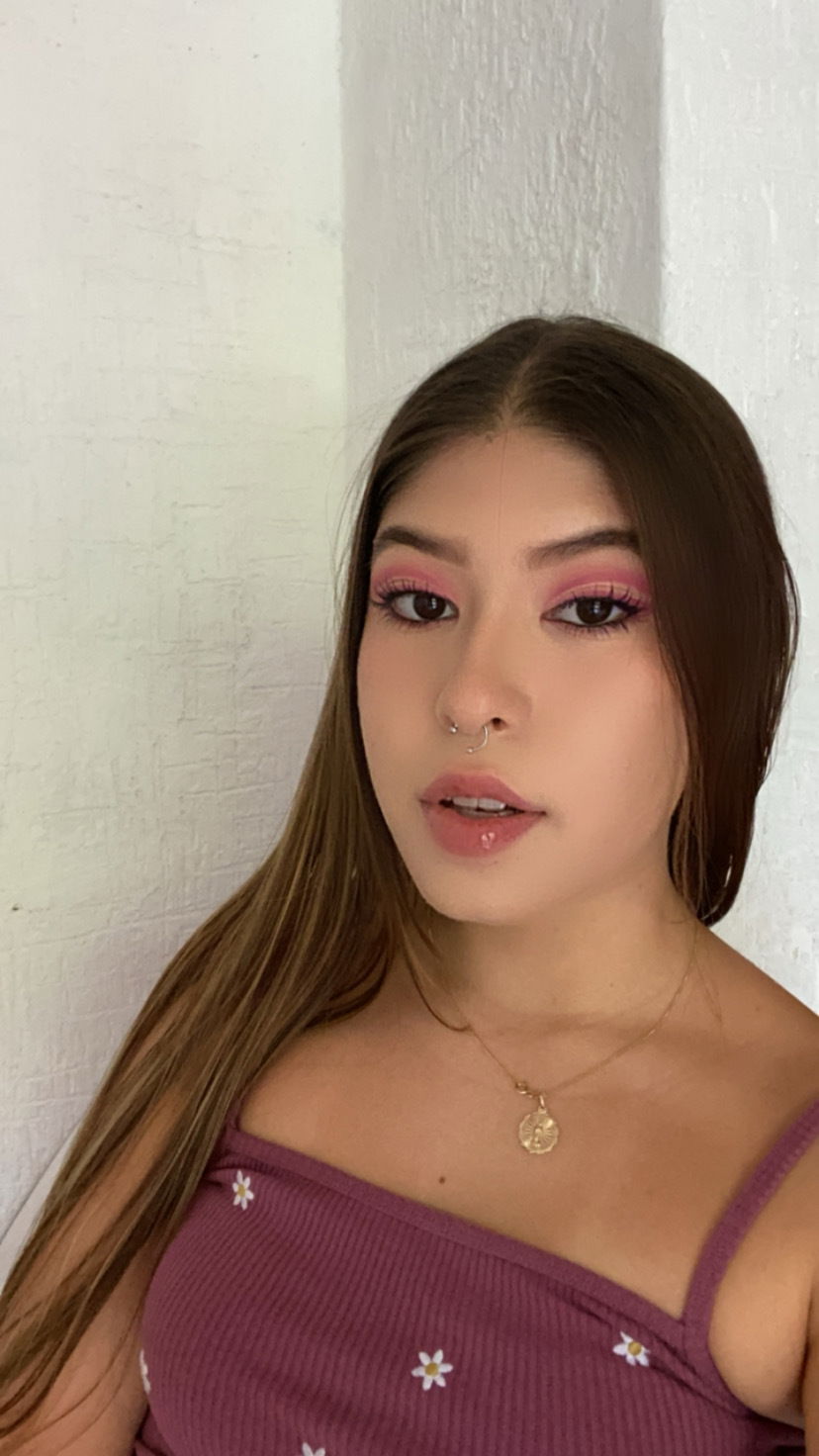 Bonnie Blonde's avatar