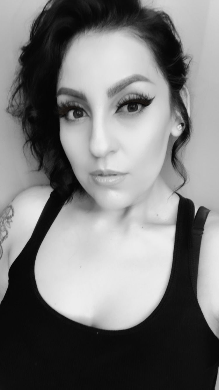 Mayra's avatar