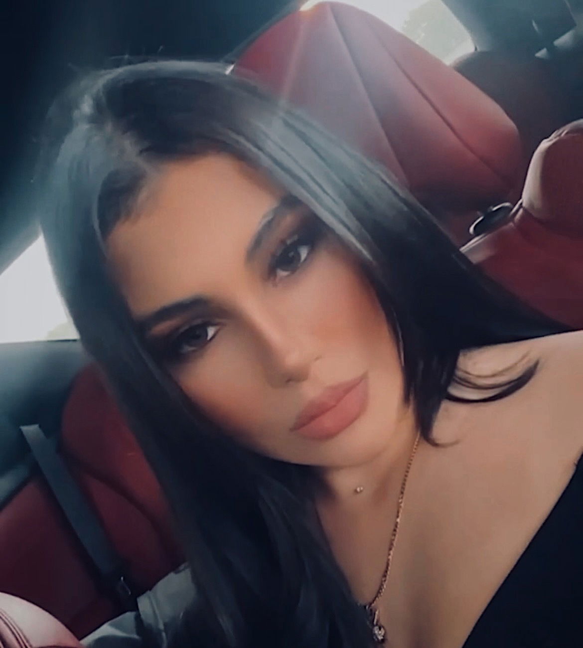 Gabriela Ferrari's avatar