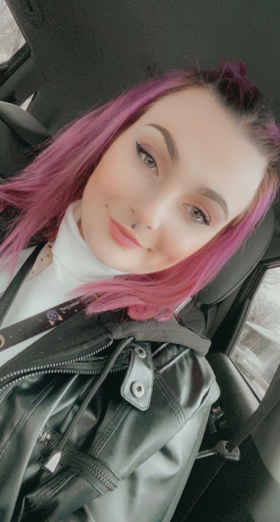 C_Lynn99's avatar