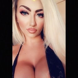 MIA_MALIBU_XXX💎💎💎's avatar
