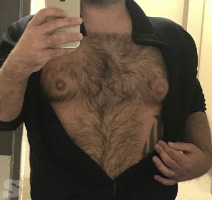 Capital Nip Pig 🐽's avatar