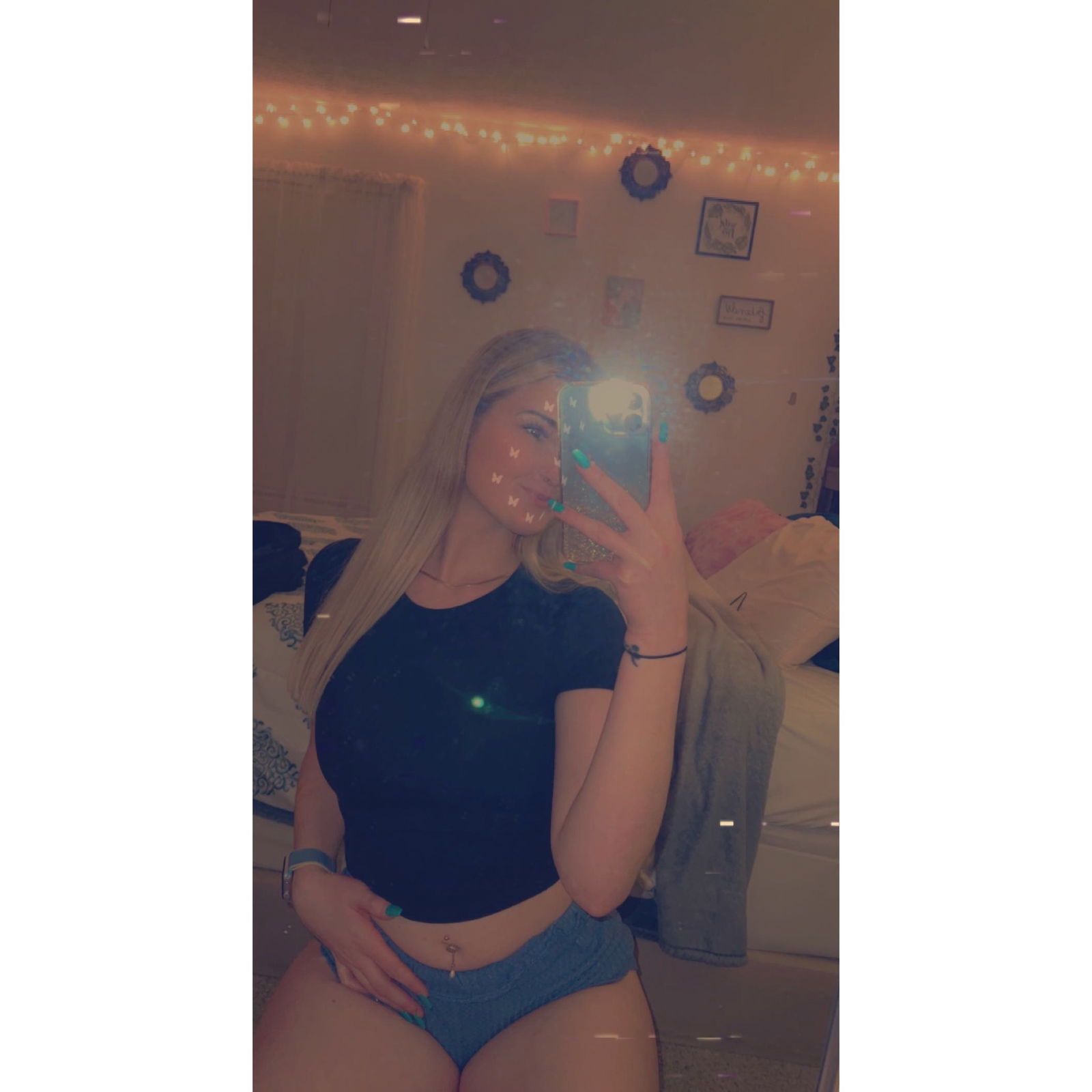 Carliee19's avatar
