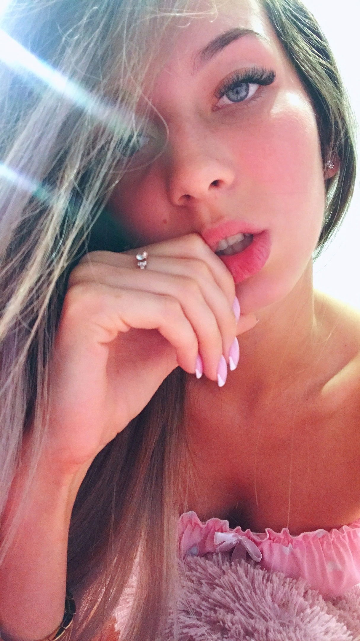 Carmen's avatar