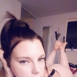CarmenFREE's avatar