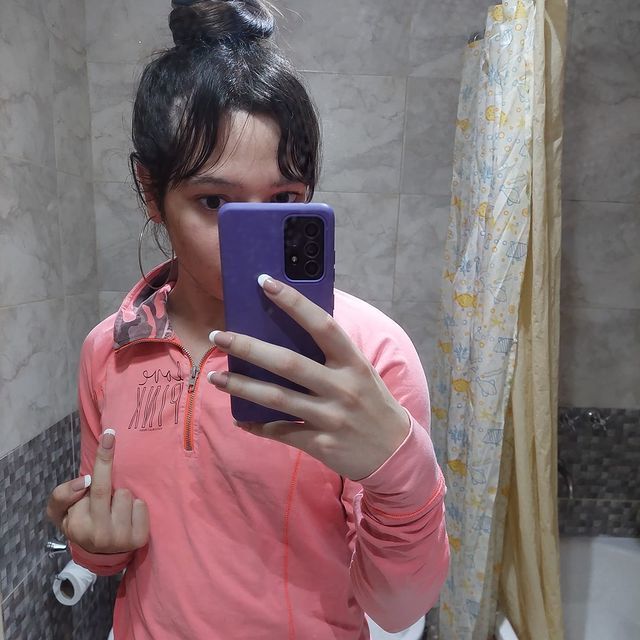 Coreana Trola's avatar