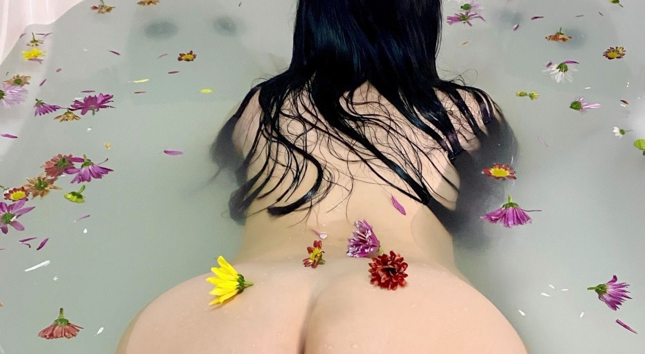 ONLY AND ONE's avatar