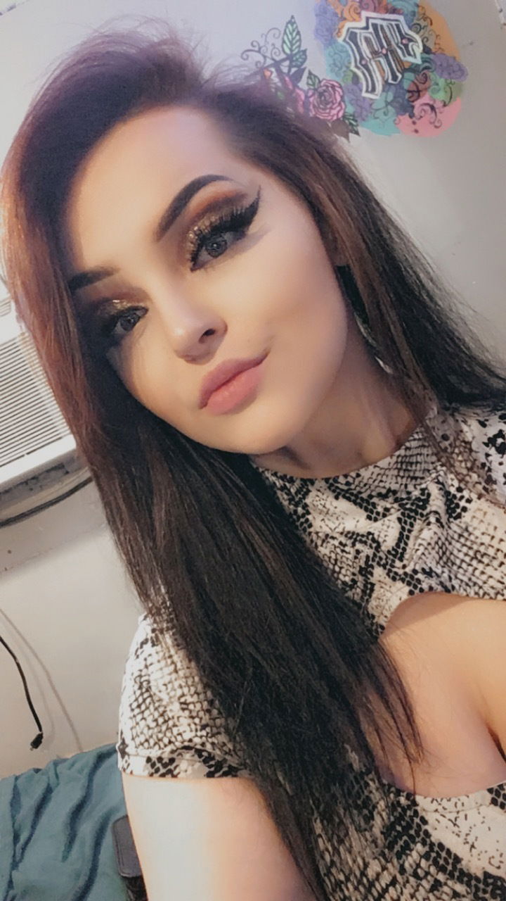 Cayla henderson's avatar