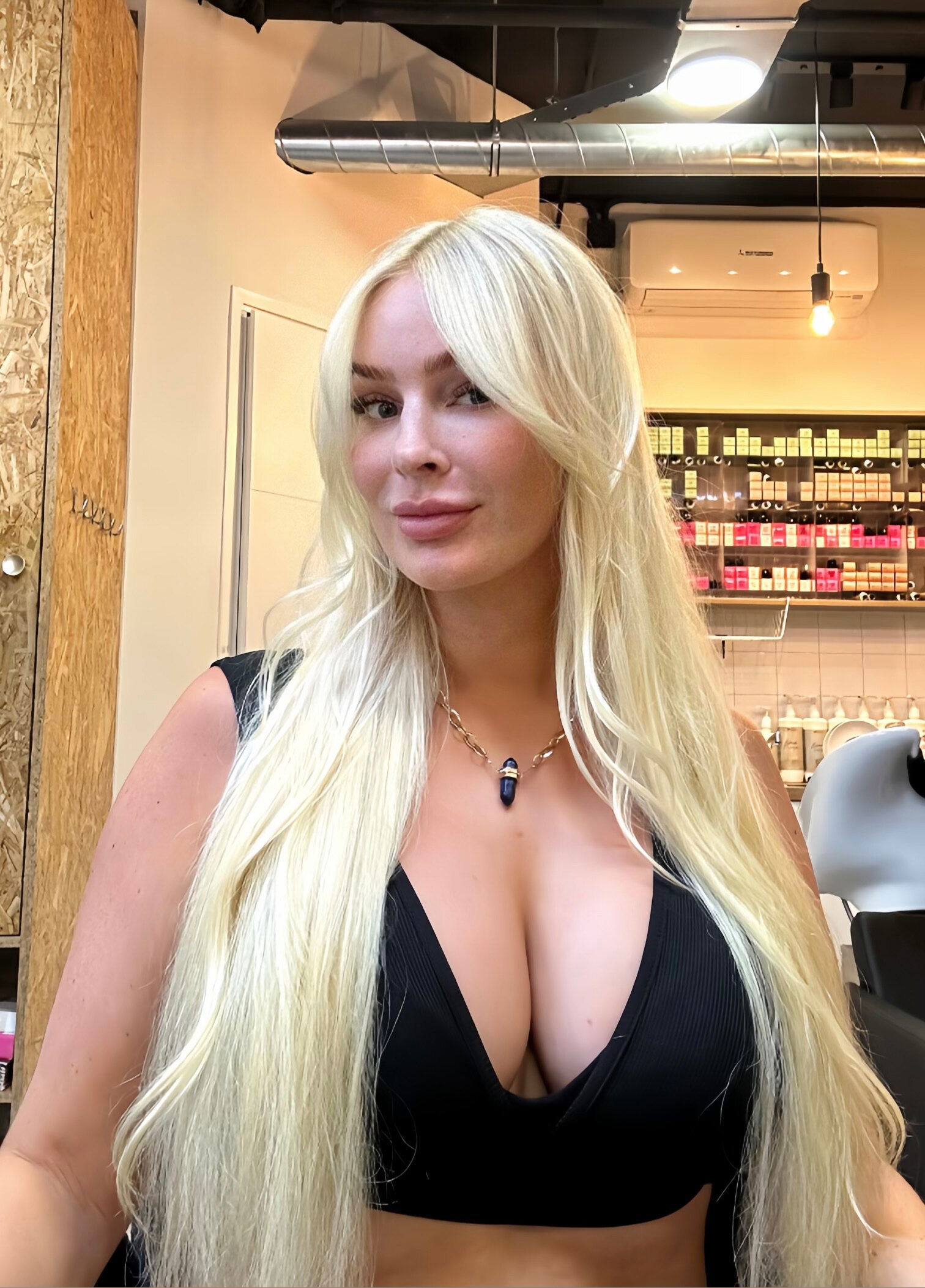 💗 Charlotte's Fantasy World!💗's avatar