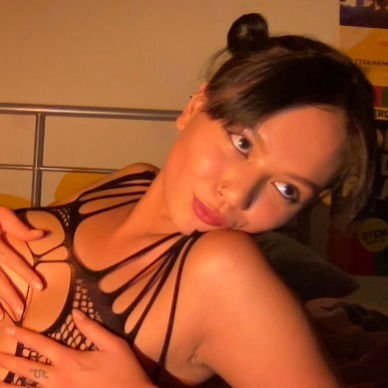 witchy bitchy ☾'s avatar