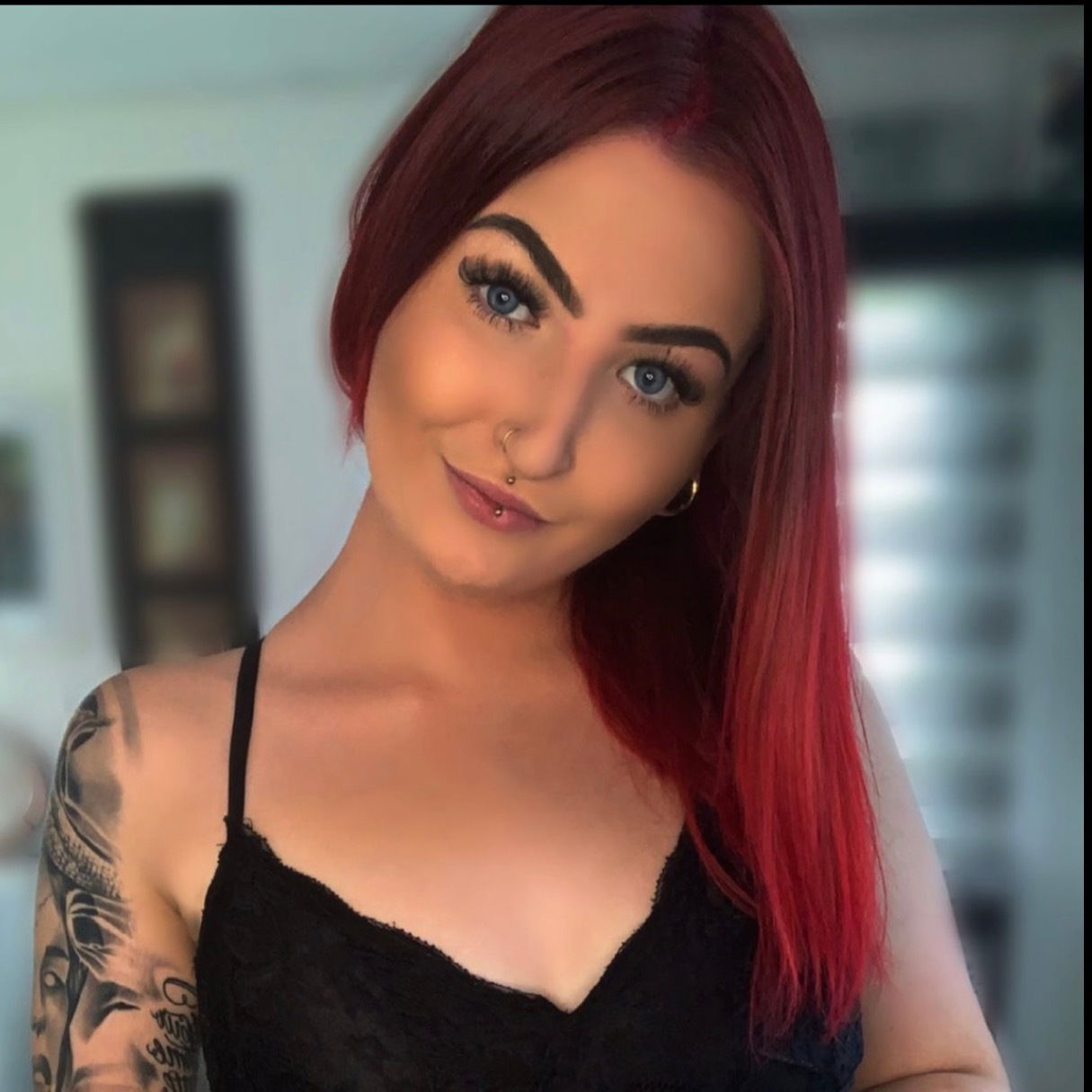 Cherry Villain🍒's avatar