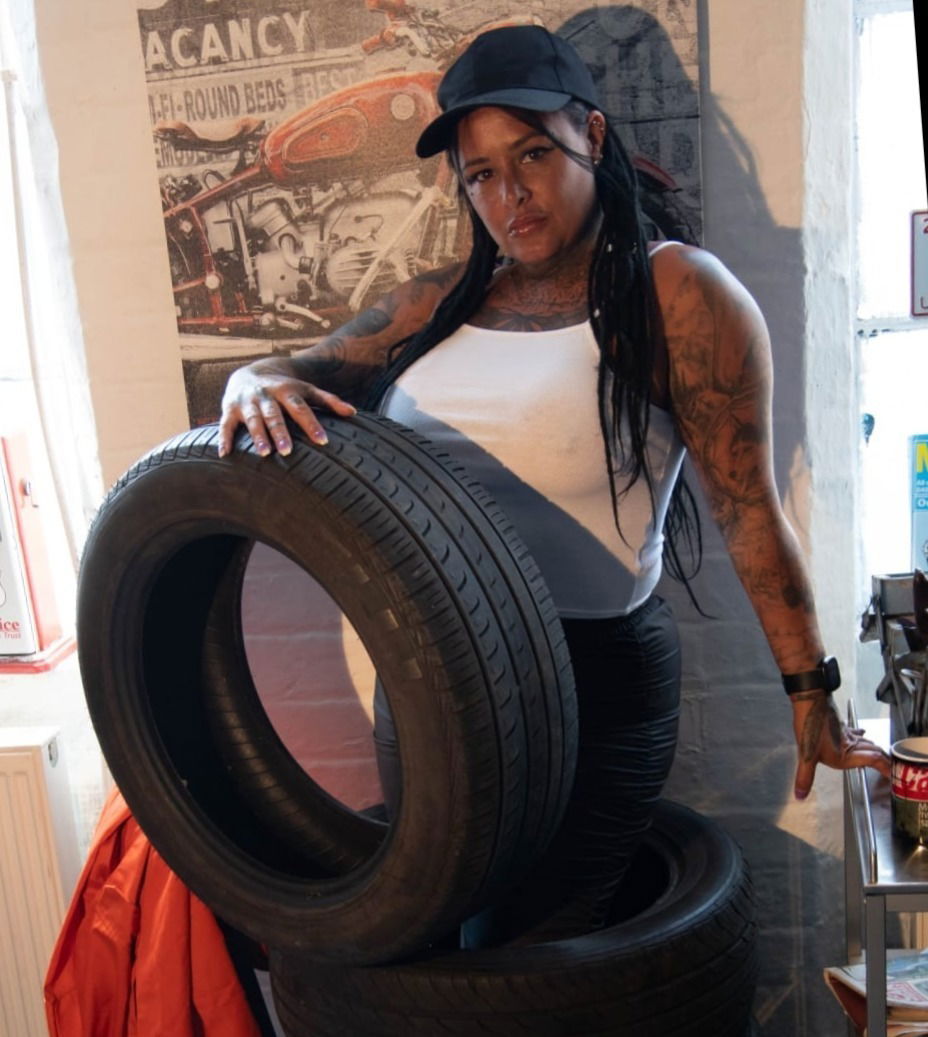 Cheyenne Rose's avatar