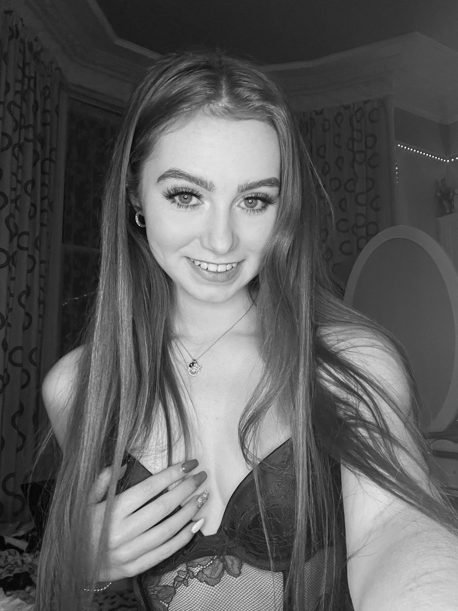 Chlo🦋's avatar