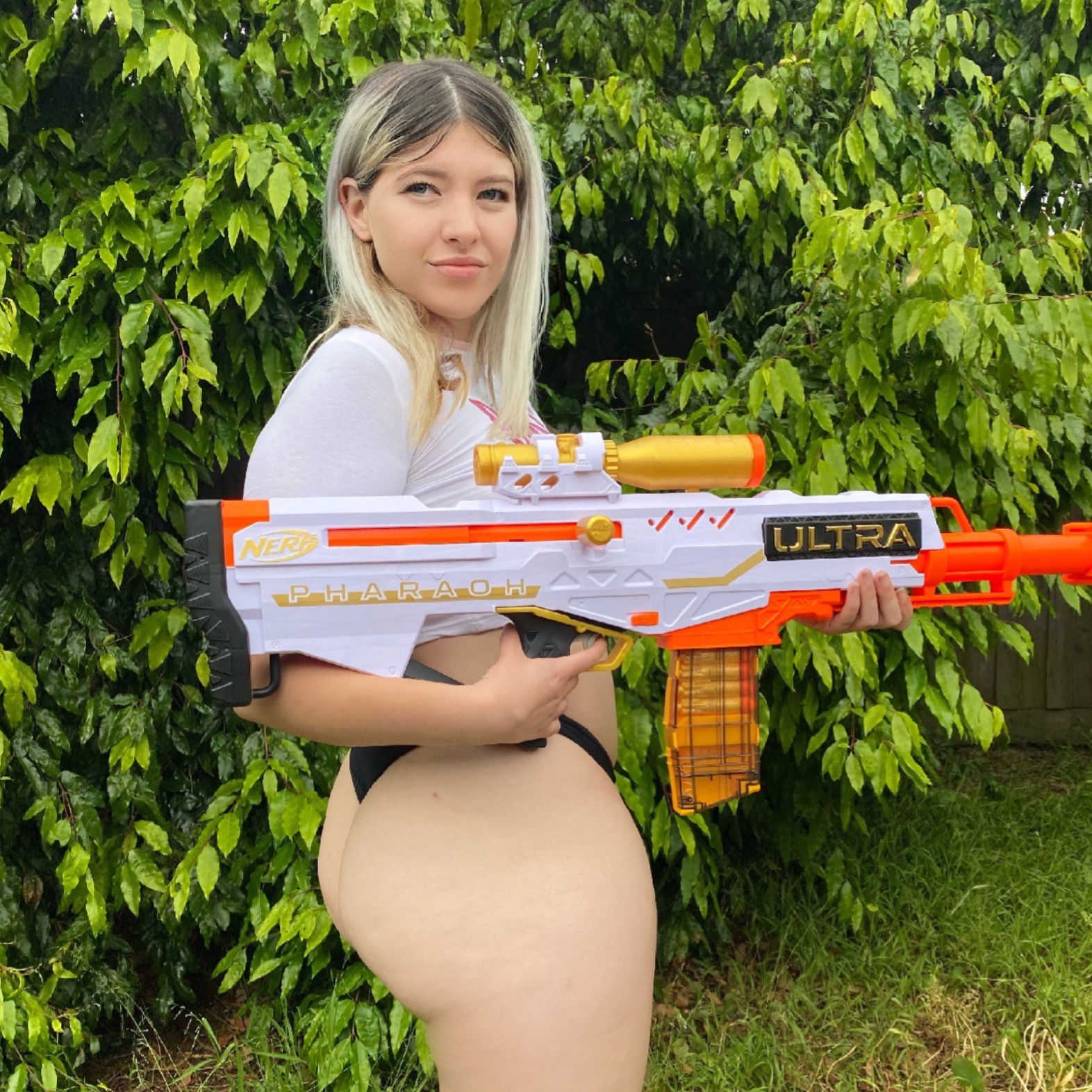 Chloe Blue's avatar