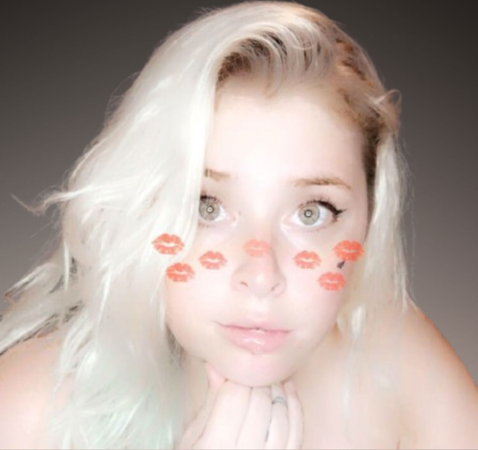 Chloee Rose