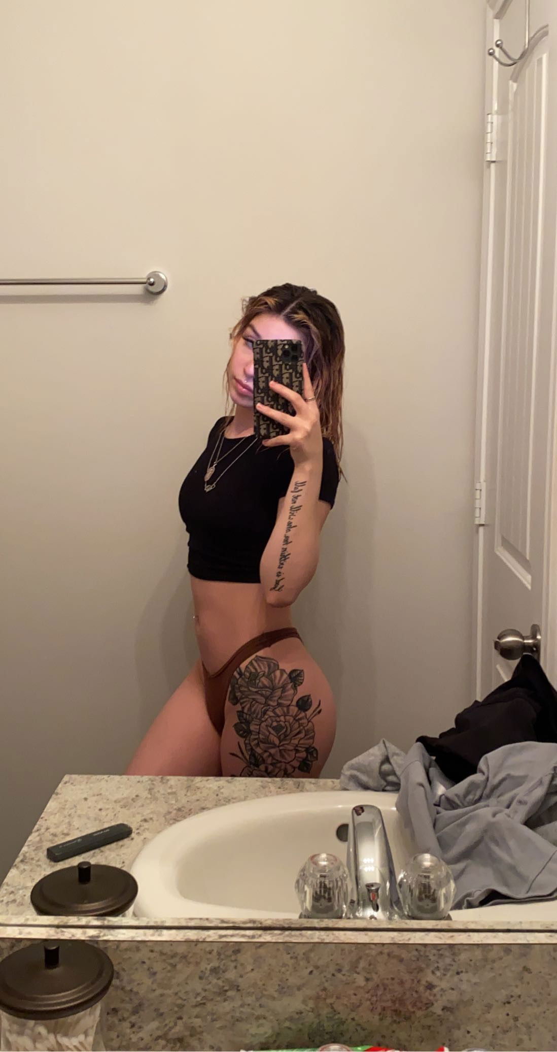 chloe saragosa's avatar