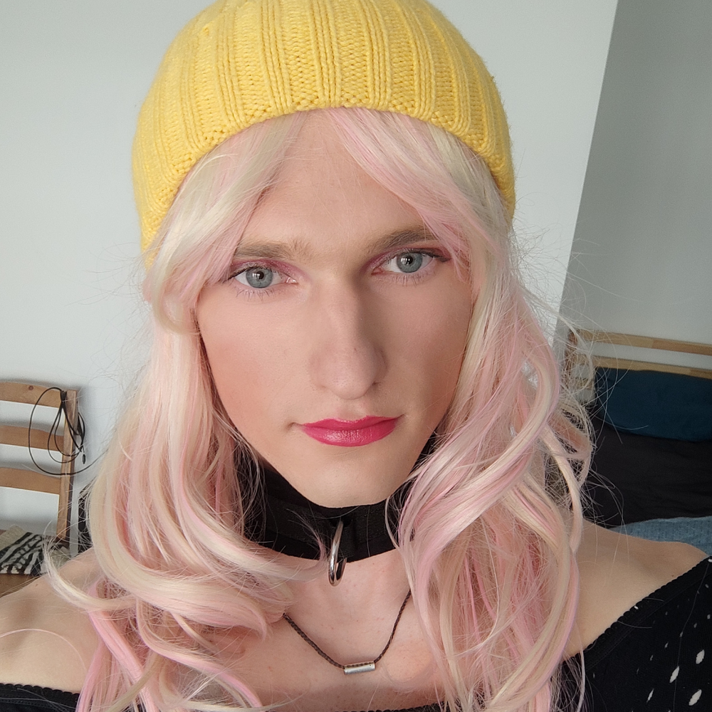 Clara's avatar