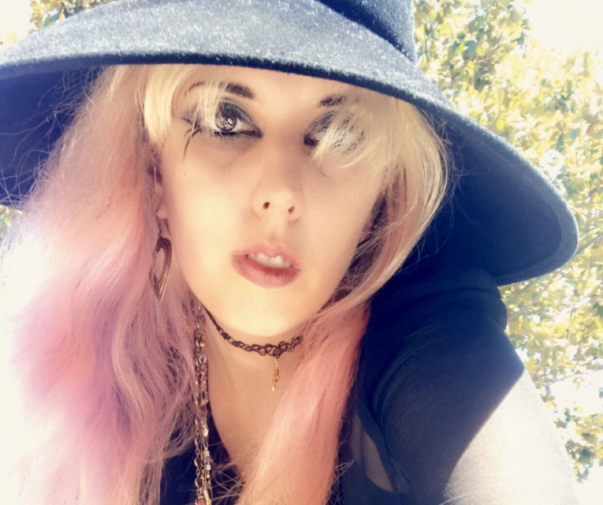 Clara Phoenix's avatar