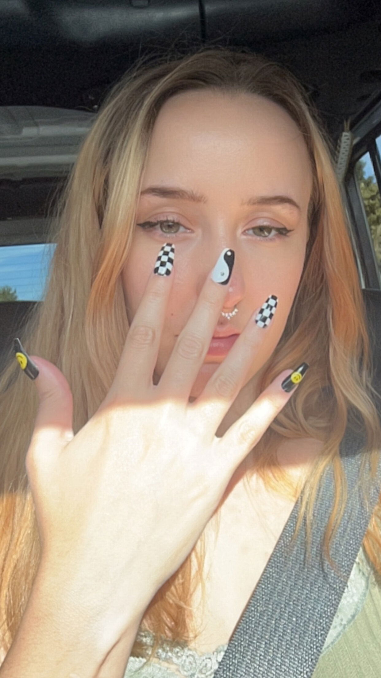 clara kareemi ఌ