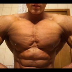 ClassicPhysique's avatar