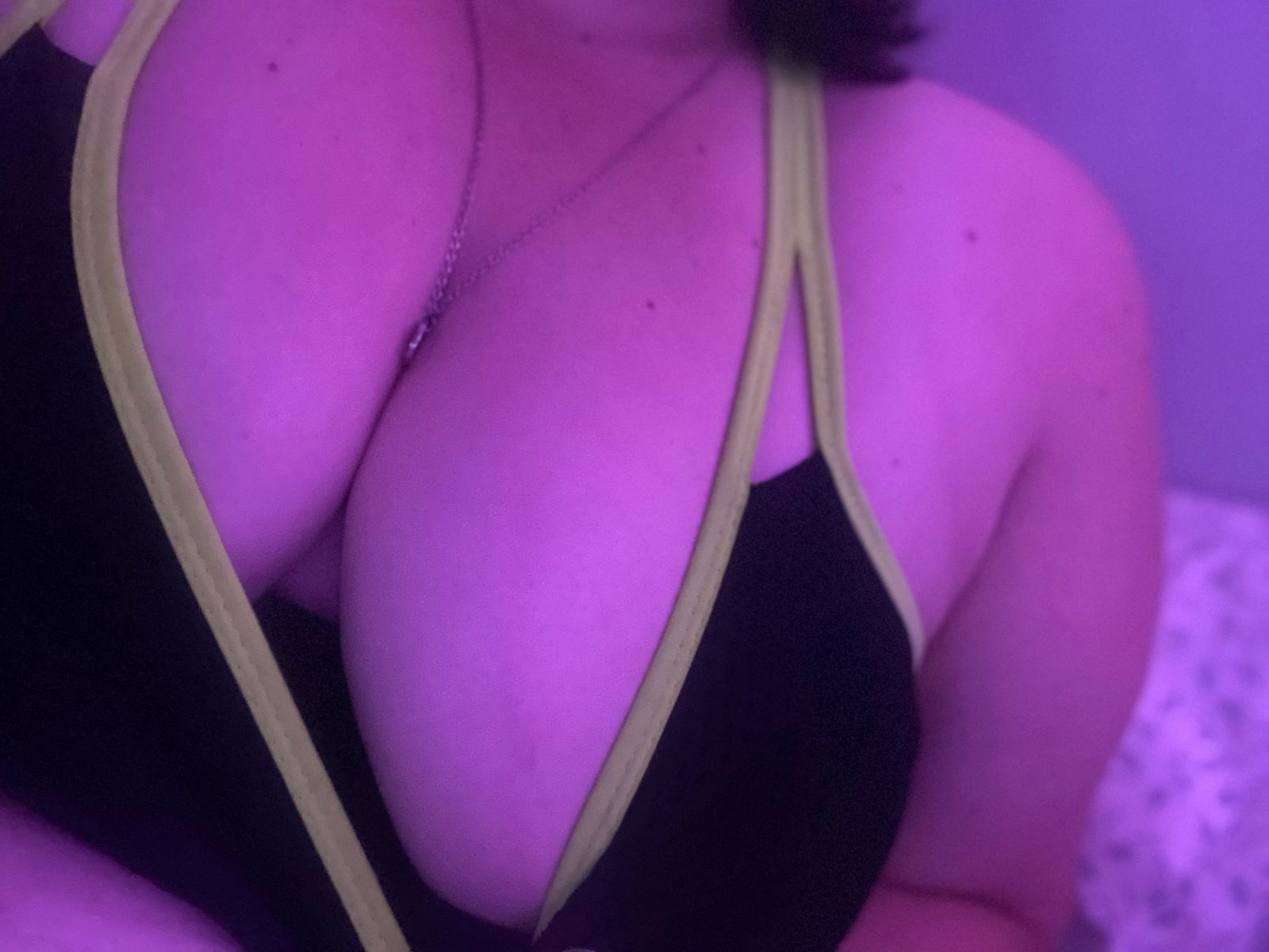 CC 🥰's avatar