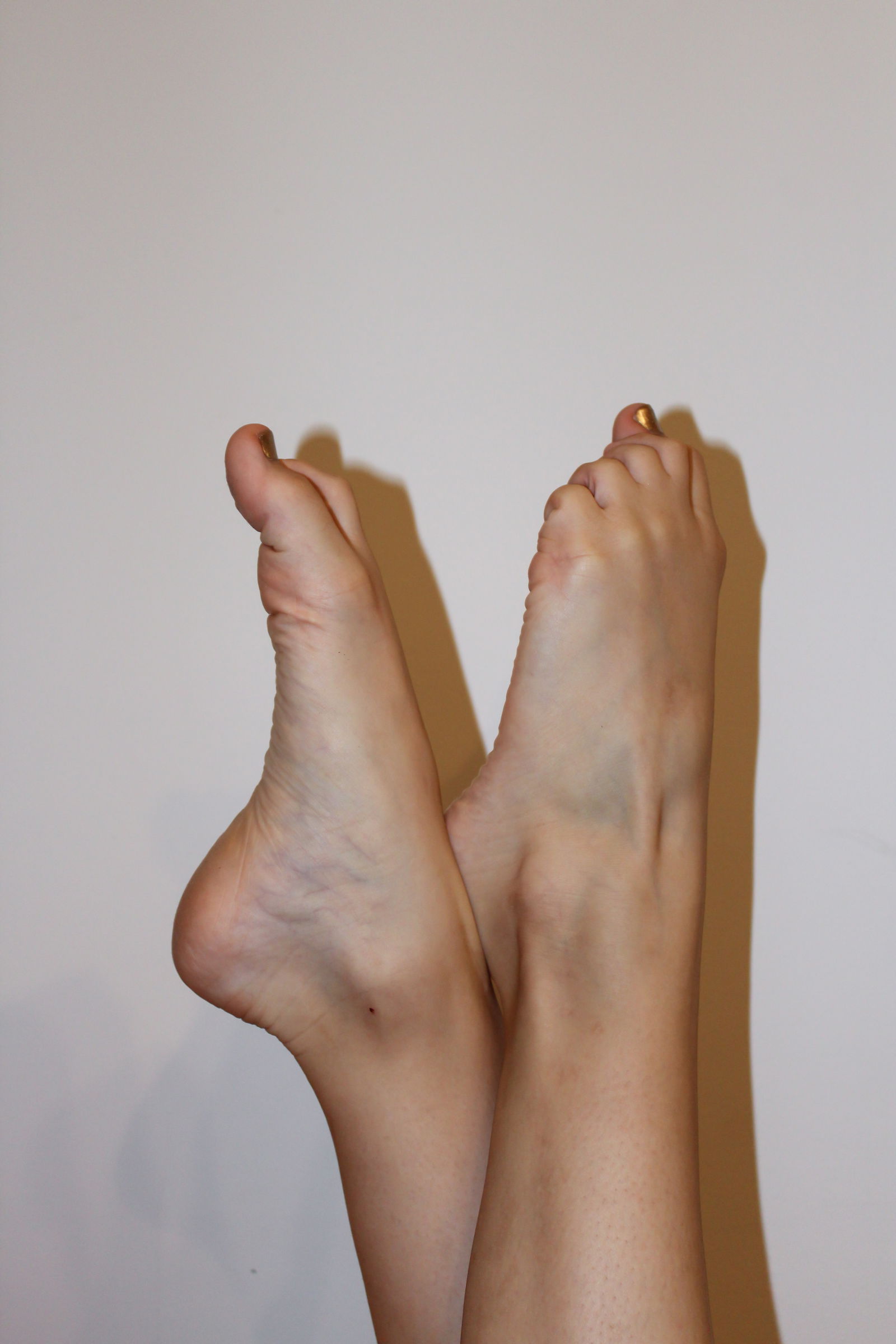 Cloe's Feet's avatar