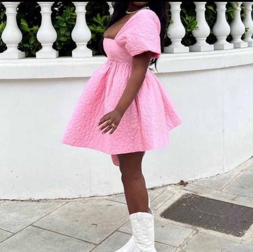 Chocolate skinned Queen 🇮🇪's avatar